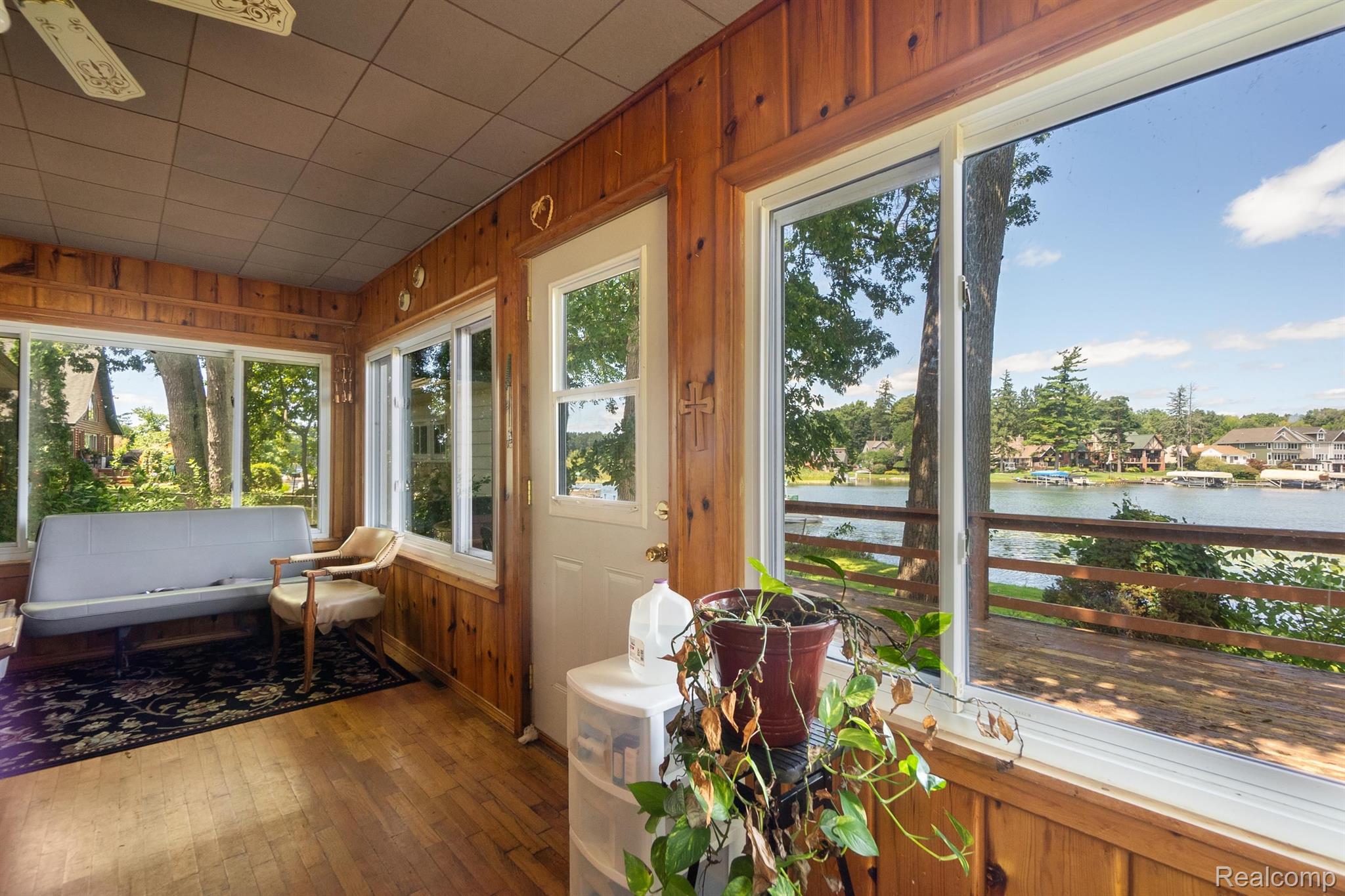 2296 Grove Park Road Fenton, MI 48430 - Photo 5 of 49 Gallery Image 5
