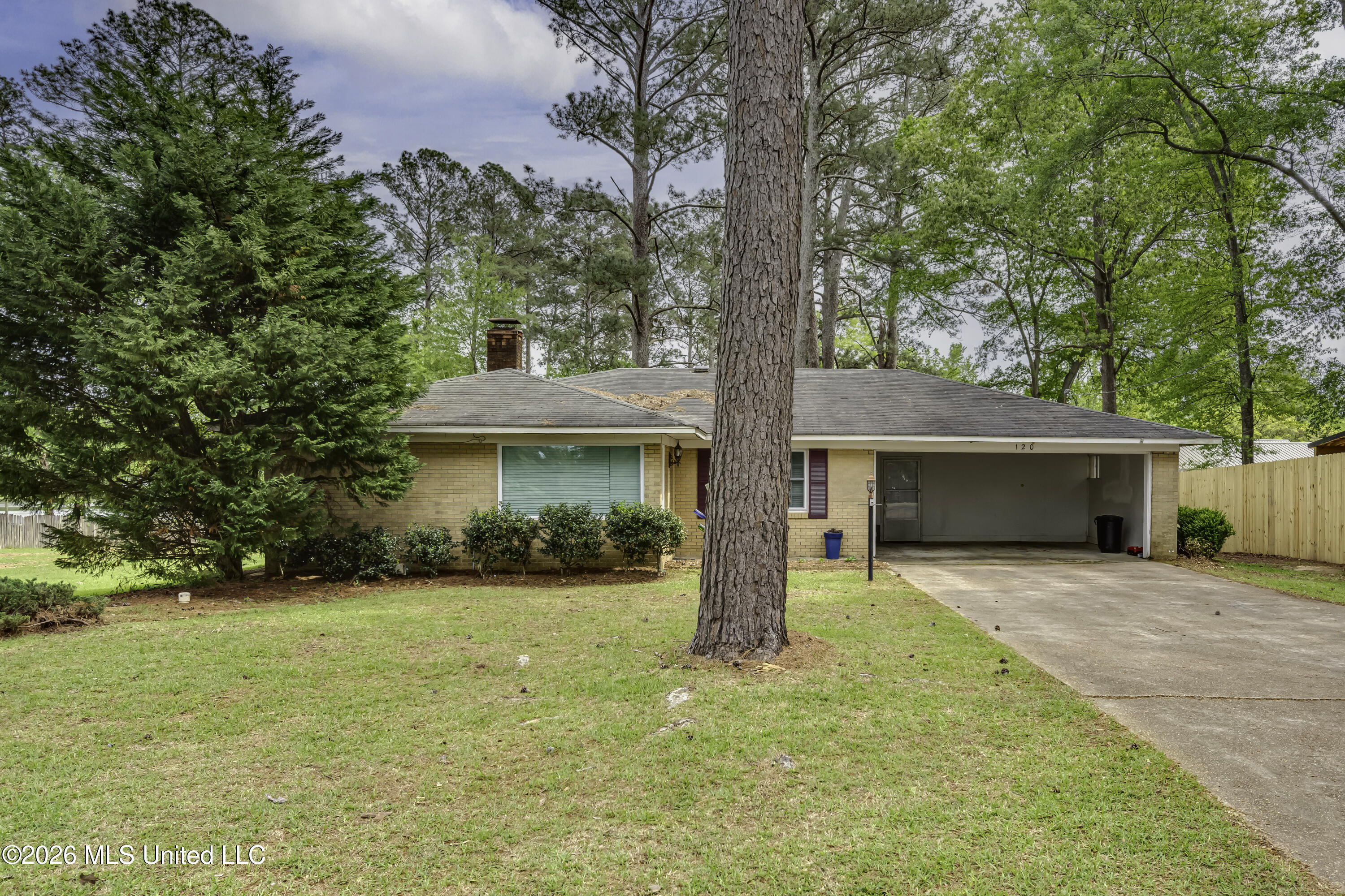 120 Monmouth Road Florence, MS 39073 - Photo 1 of 36 120 Monmouth Rd--7