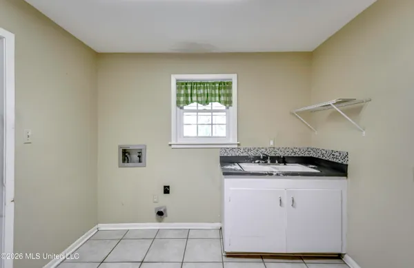 $215,000 | 120 Monmouth Road, Florence, MS 39073