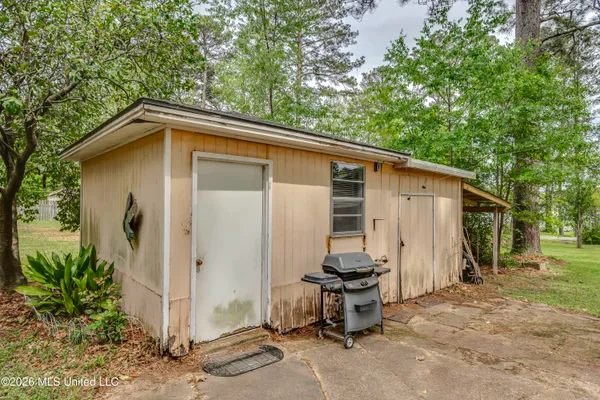 $215,000 | 120 Monmouth Road, Florence, MS 39073