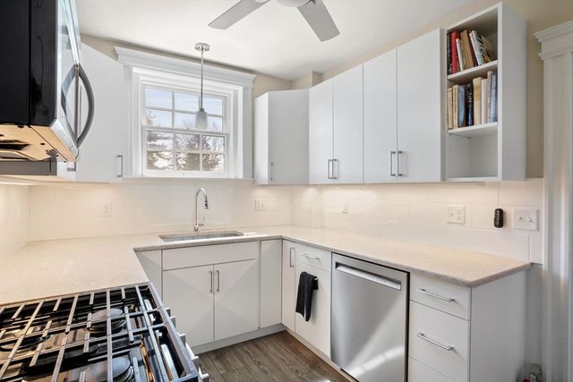 $800,000 | 240 Brattle Street, Unit 42, Cambridge, MA 02138