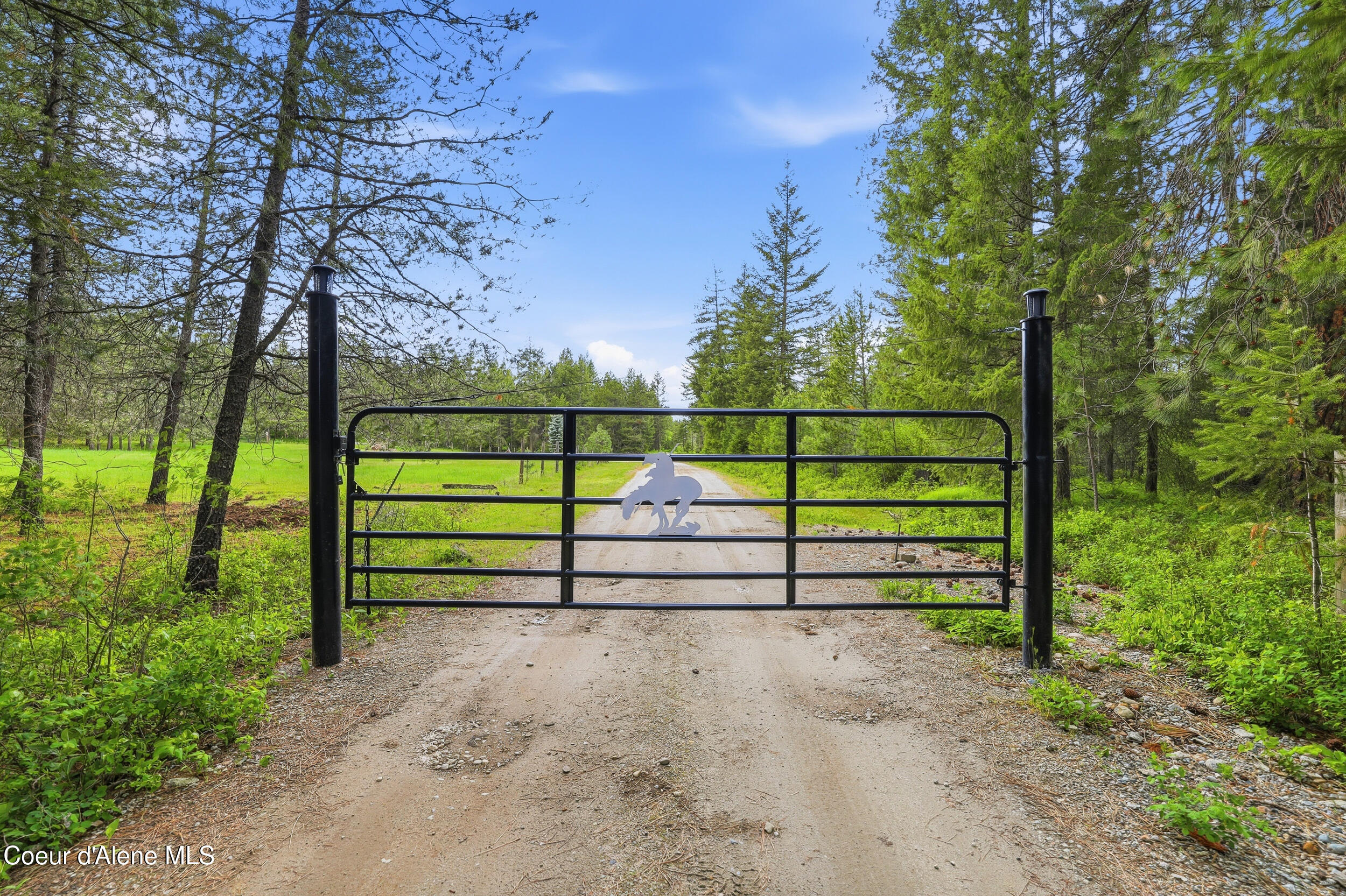 80 Rodeo Road Athol, ID 83801 - Photo 2 of 60 gated entrance