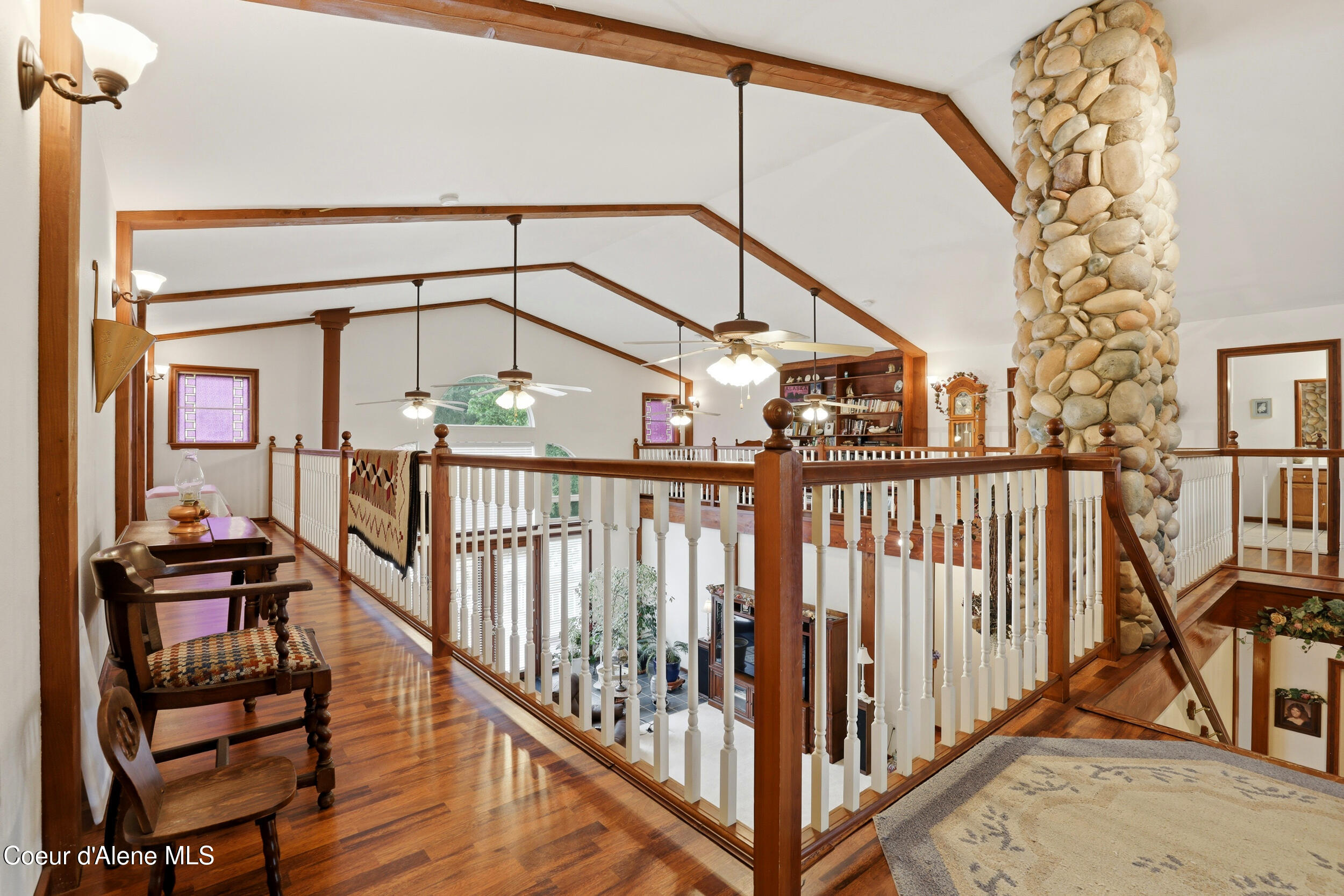 80 Rodeo Road Athol, ID 83801 - Photo 27 of 60 landing