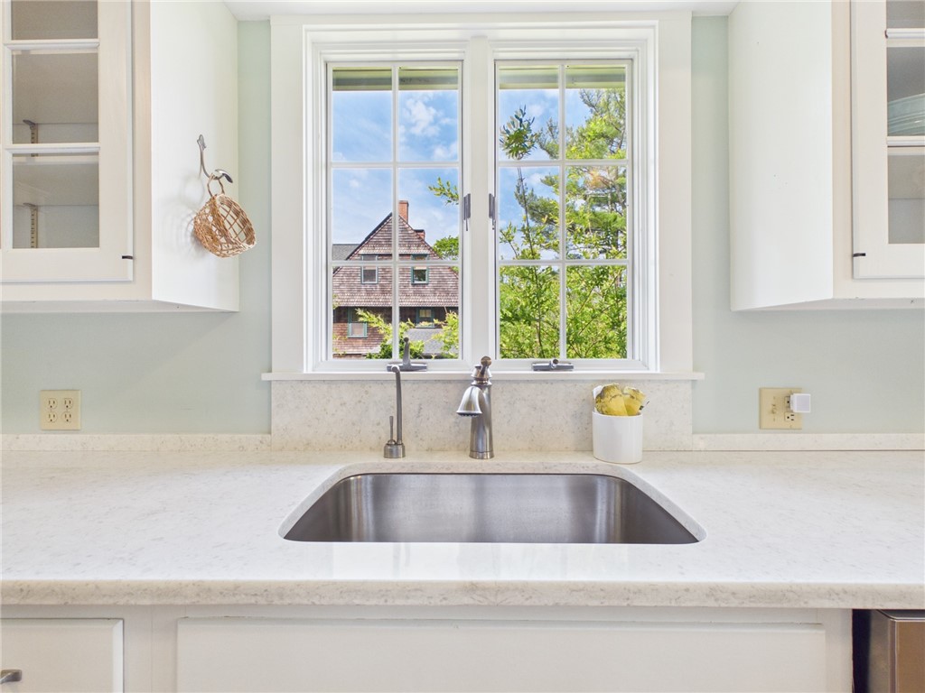 30 Forest Road Bristol, RI 02809 - Photo 23 of 49 Gallery Image 23