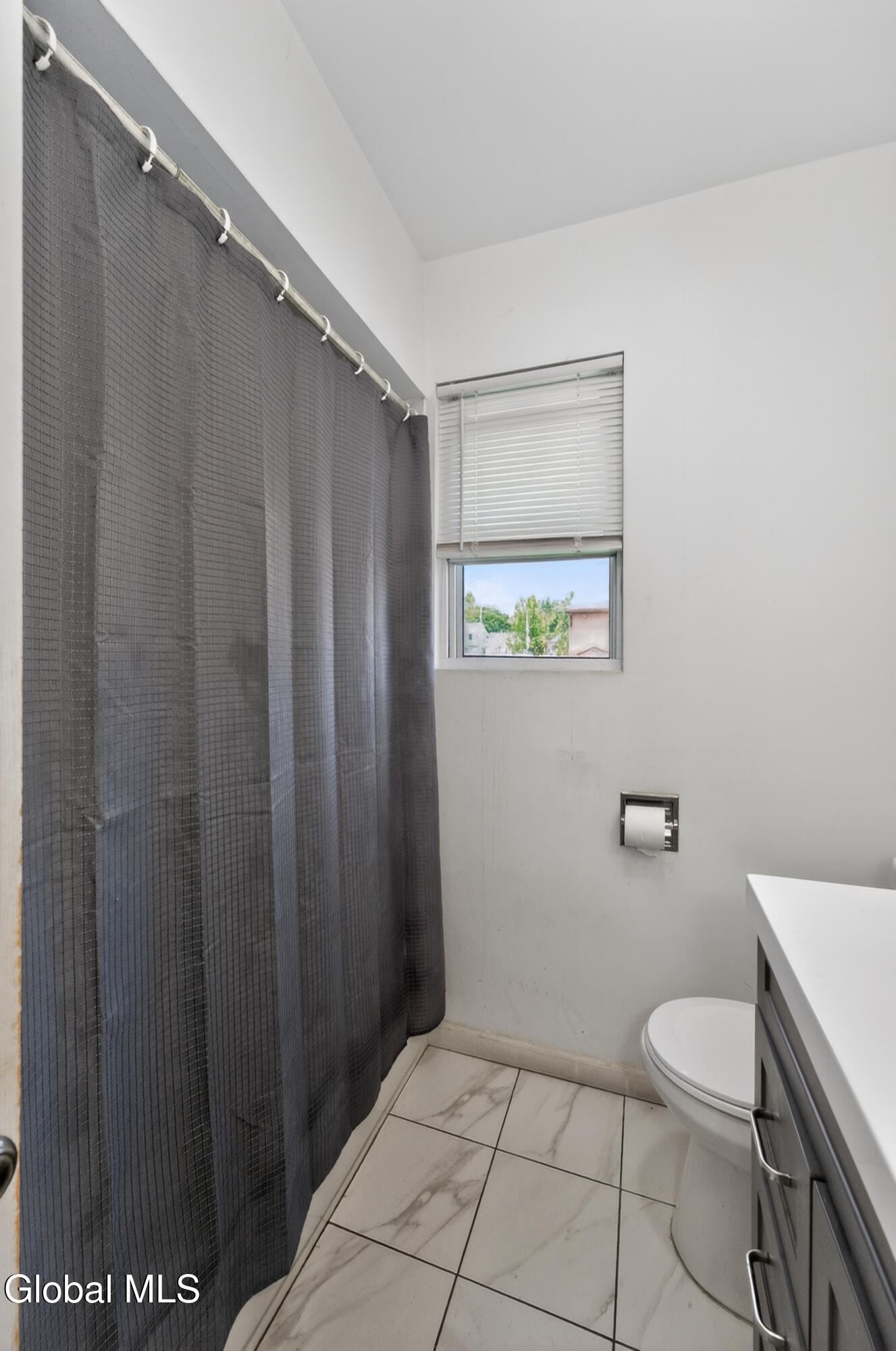 32 Osborne Road Colonie, NY 12205 - Photo 28 of 35 6 Bathroom 2