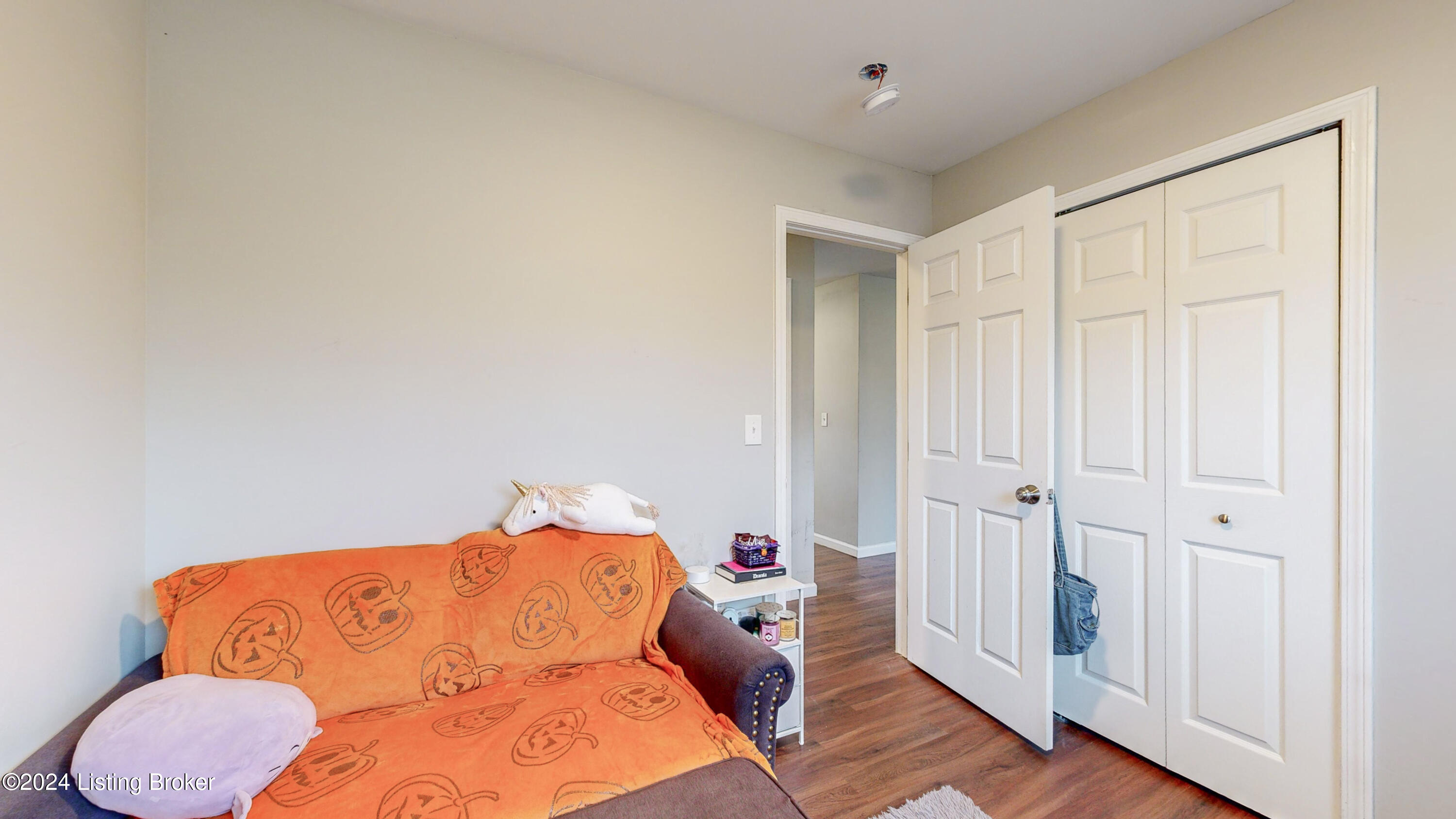 6814 Barfield Road Louisville, KY 40258 - Photo 18 of 28 6814 Barfield Rd-18