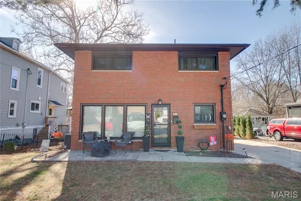$199,900 | 1011 Danforth Street, Alton, IL 62002