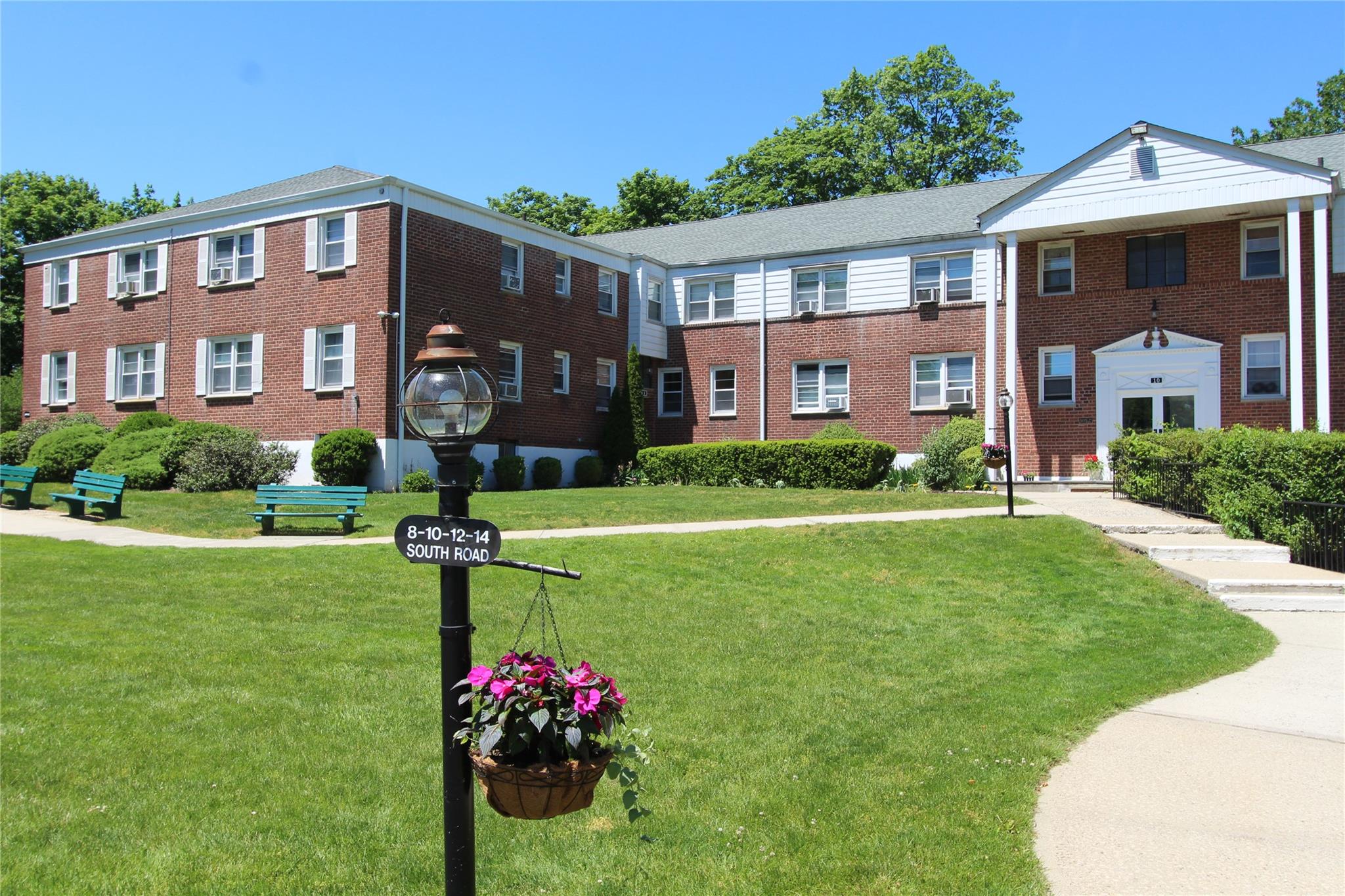 8 S Road, Unit 2C Harrison, NY 10528 - Photo 1 of 1 View of front of building.