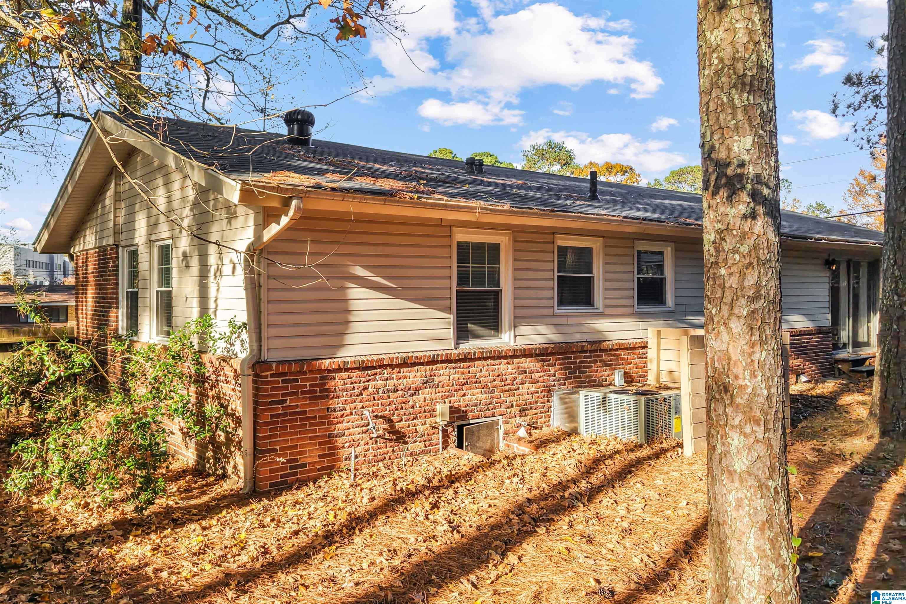 1797 Briar Meadow Road Birmingham, AL 35210 - Photo 21 of 23