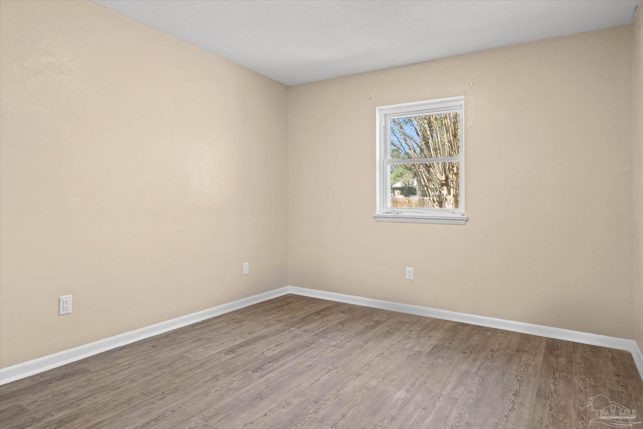 8229 Ridgefield Road Pensacola, FL 32514 - Photo 18 of 30