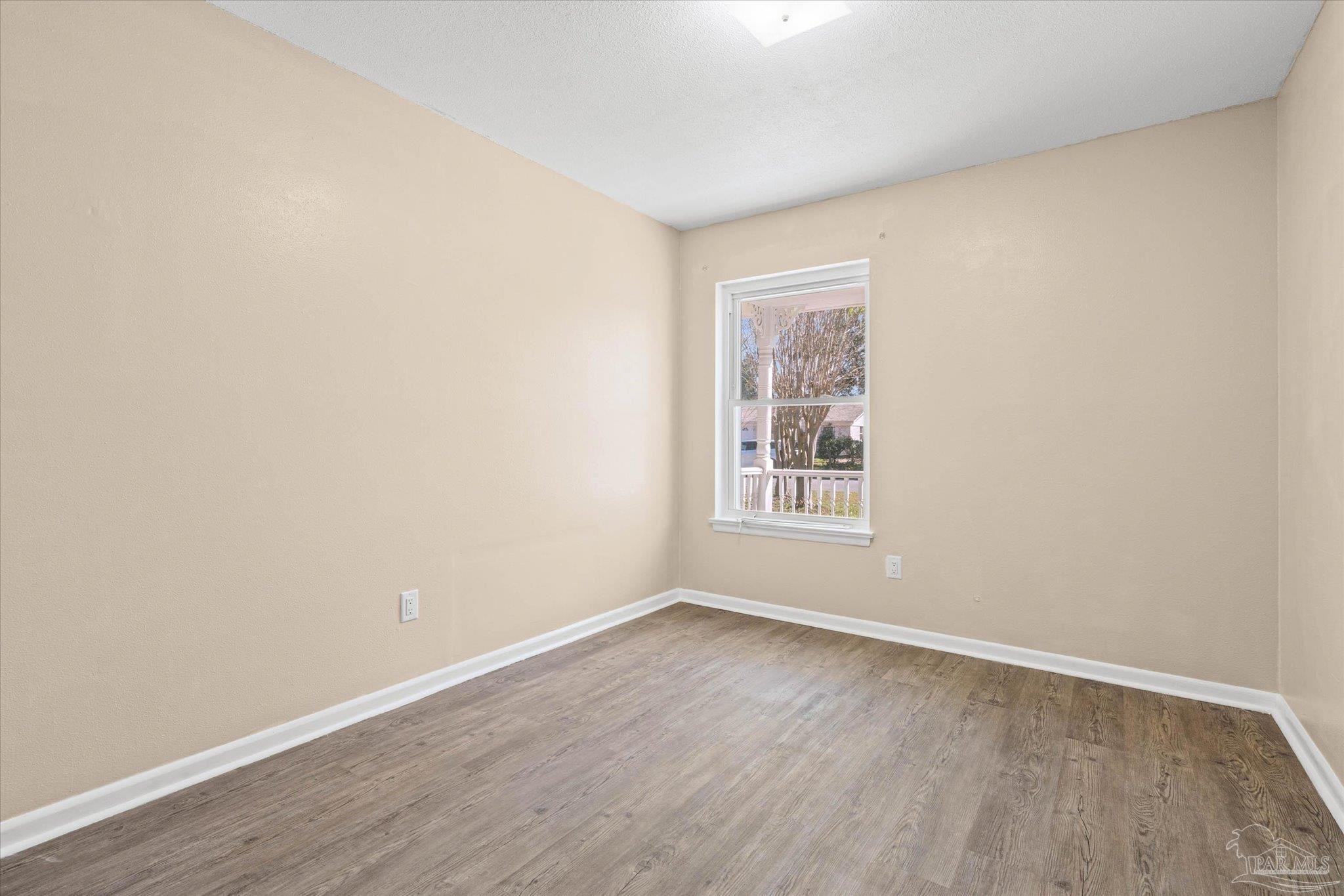 8229 Ridgefield Road Pensacola, FL 32514 - Photo 20 of 30