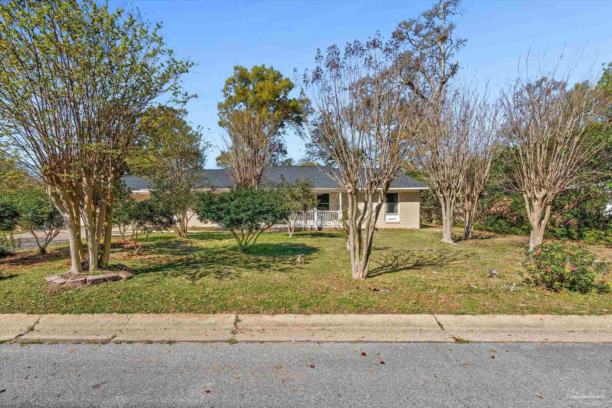 8229 Ridgefield Road Pensacola, FL 32514 - Photo 29 of 30