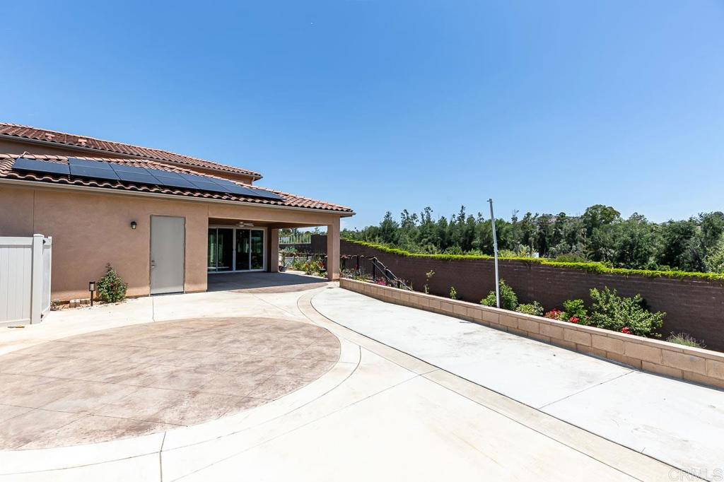 1281 Palomar Circle Escondido, CA 92027 - Photo 30 of 31