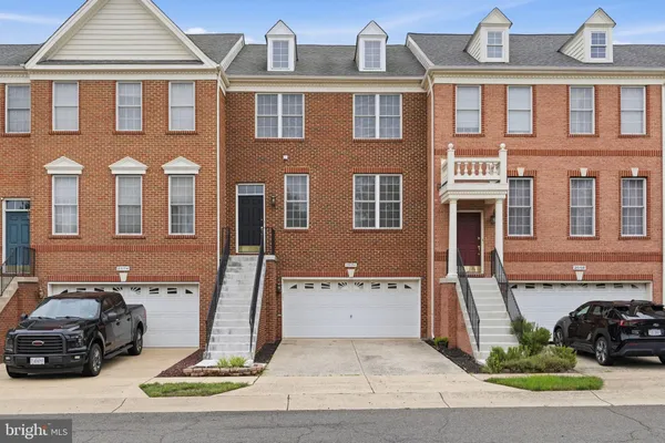 $3,400 | 25196 Whippoorwill Terrace, Chantilly, VA 20152