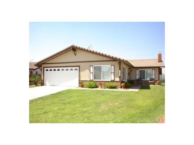 $2,500 | 14445 Susana Court, Moreno Valley, CA 92553