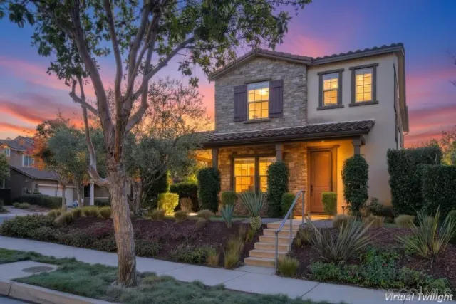 $1,449,000 | 15863 Via Montenero, San Diego, CA 92127