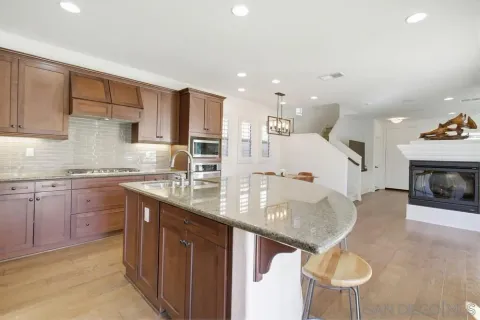 $1,449,000 | 15863 Via Montenero, San Diego, CA 92127