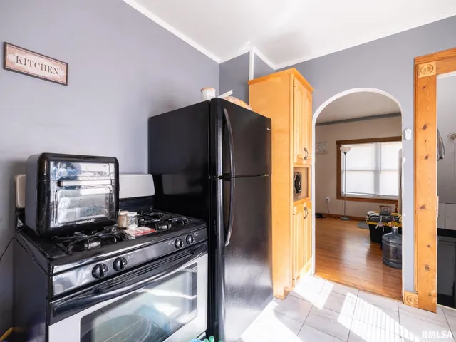 $99,900 | 537 South Byron Court, Peoria, IL 61604