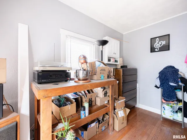 $99,900 | 537 South Byron Court, Peoria, IL 61604