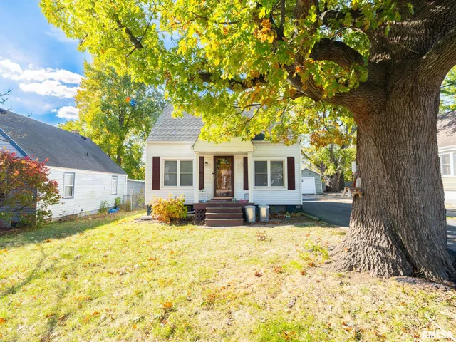 $99,900 | 537 South Byron Court, Peoria, IL 61604