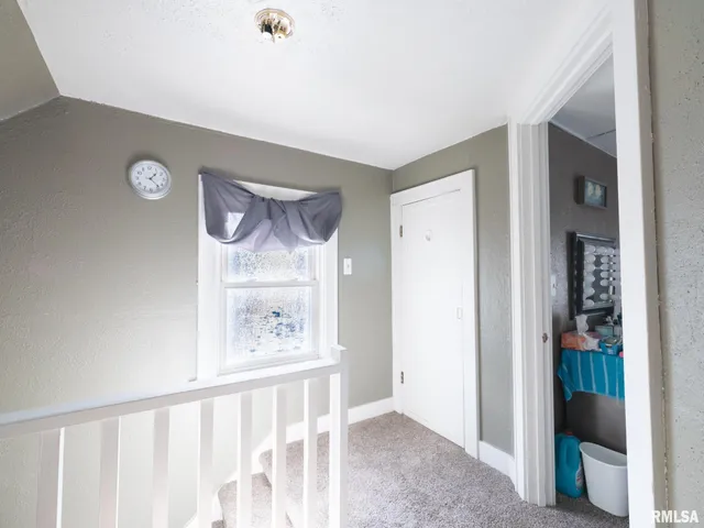 $99,900 | 537 South Byron Court, Peoria, IL 61604