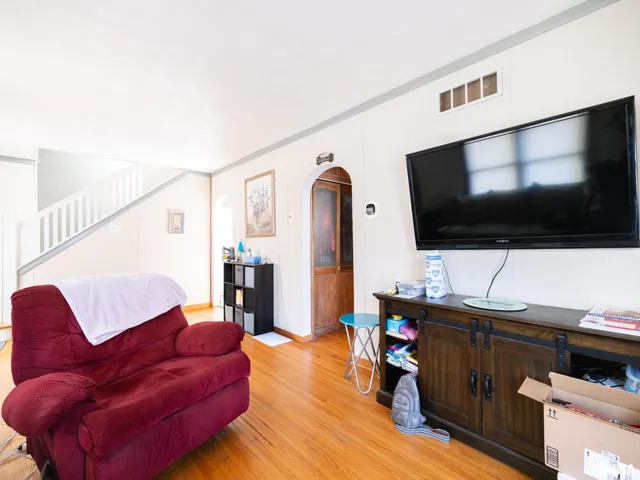 $99,900 | 537 South Byron Court, Peoria, IL 61604