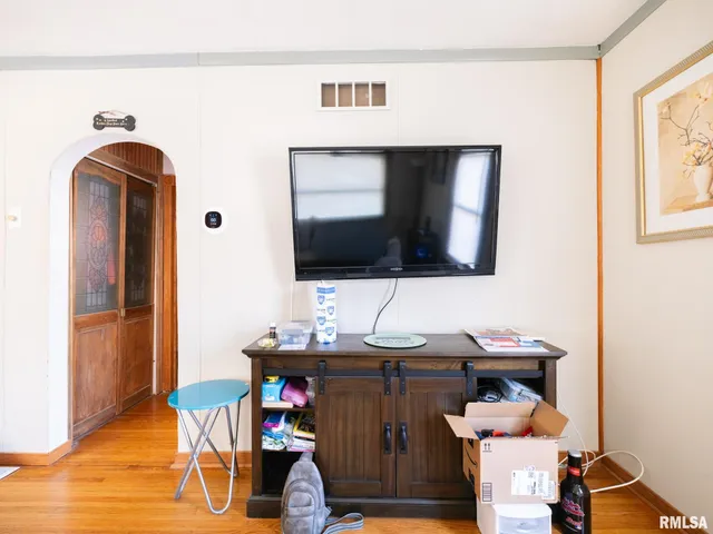 $99,900 | 537 South Byron Court, Peoria, IL 61604