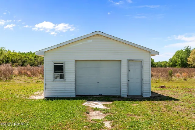 $1,500 | 3335 Saw Mill Road, Grifton, NC 28530