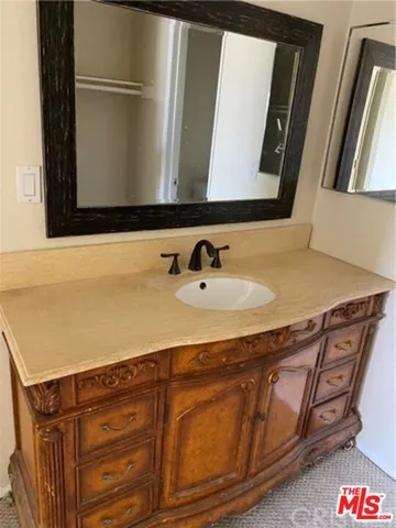 $2,695 | 5334 Lindley Avenue, Unit 309, Encino, CA 91316