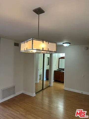 $2,695 | 5334 Lindley Avenue, Unit 309, Encino, CA 91316