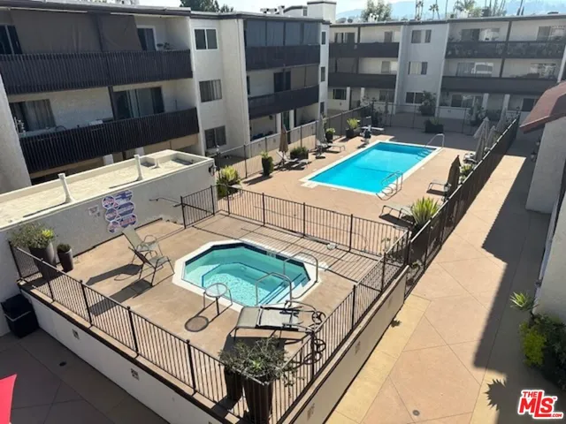$2,695 | 5334 Lindley Avenue, Unit 309, Encino, CA 91316