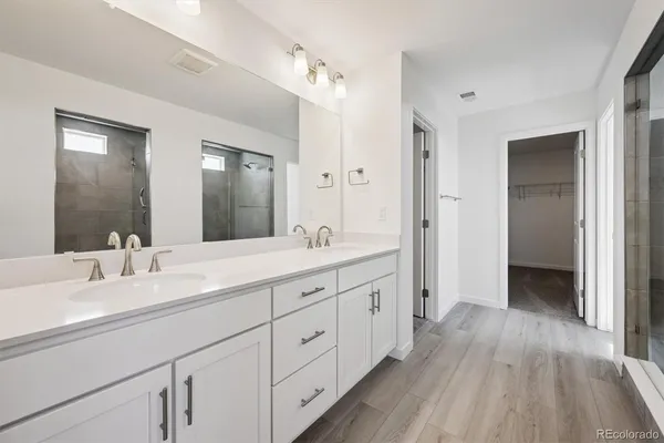$834,950 | 25040 East 42nd Avenue, Aurora, CO 80019