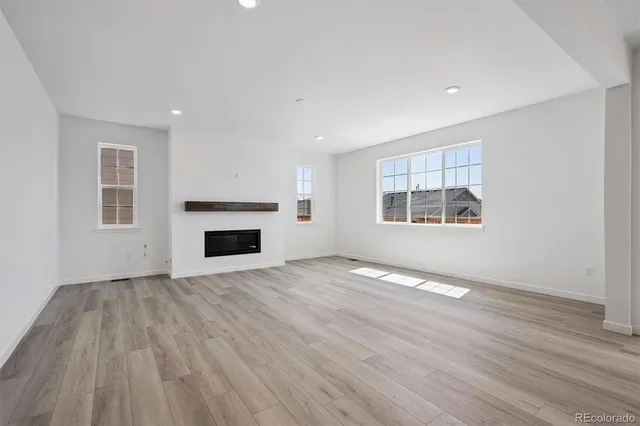 $854,950 | 25040 East 42nd Avenue, Aurora, CO 80019