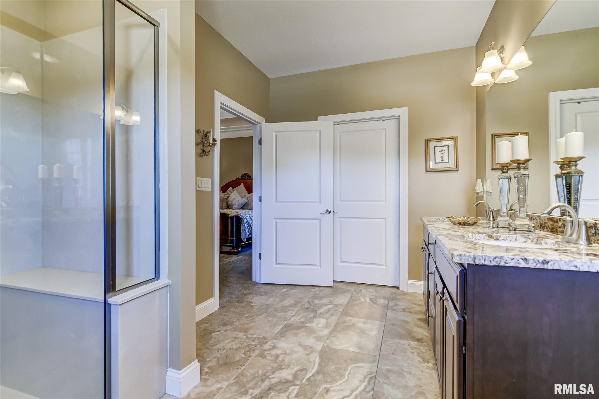 2604 Old Bachelor Trail Springfield, IL 62711 - Photo 21 of 50 Gallery Image 21