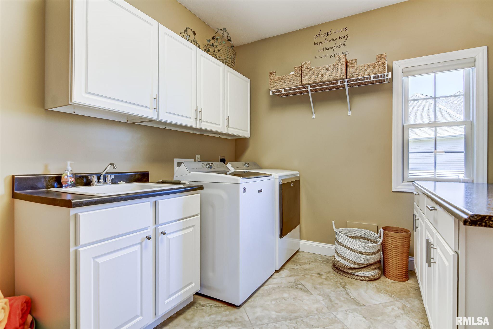 2604 Old Bachelor Trail Springfield, IL 62711 - Photo 28 of 50 Gallery Image 28
