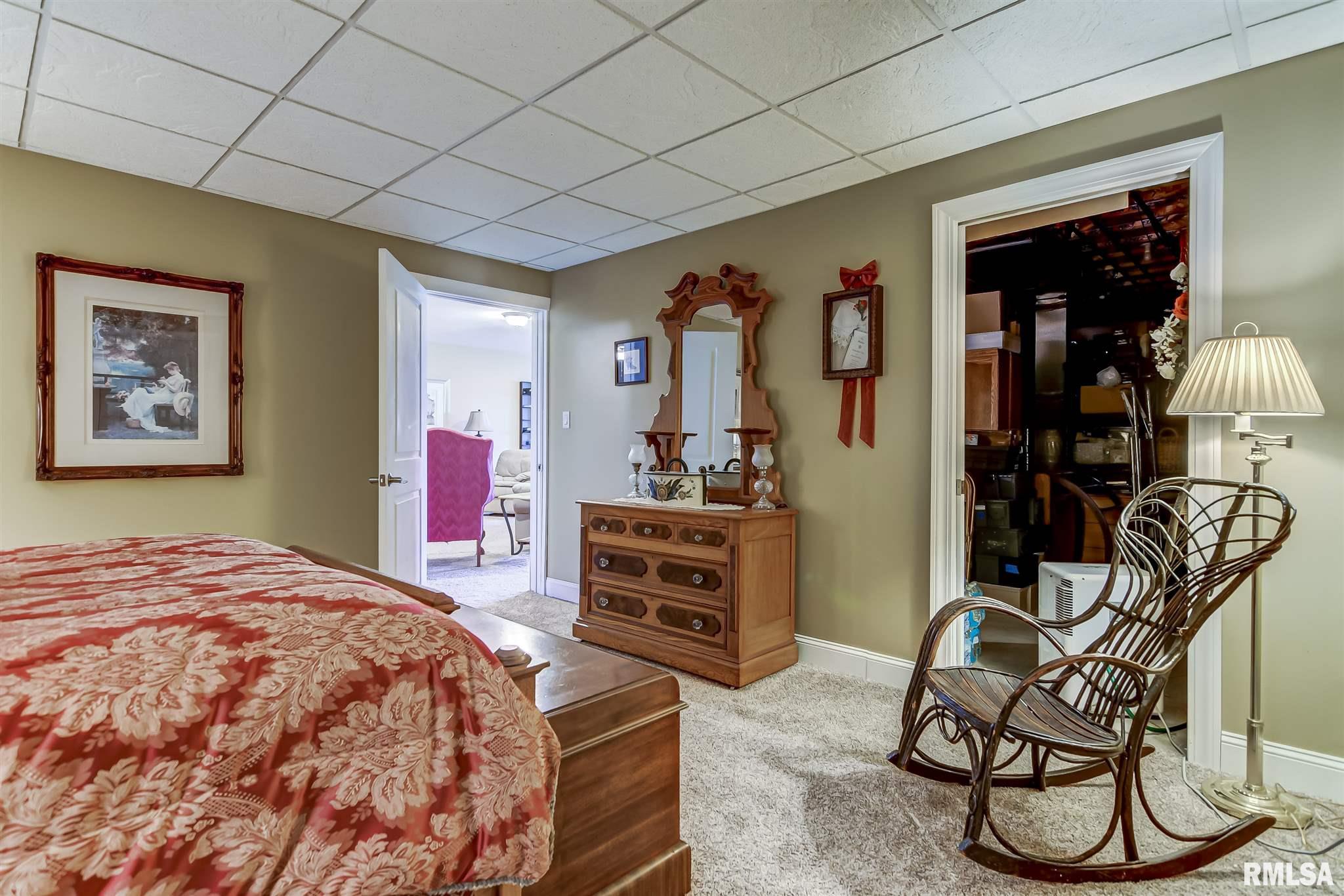 2604 Old Bachelor Trail Springfield, IL 62711 - Photo 42 of 50 Gallery Image 42