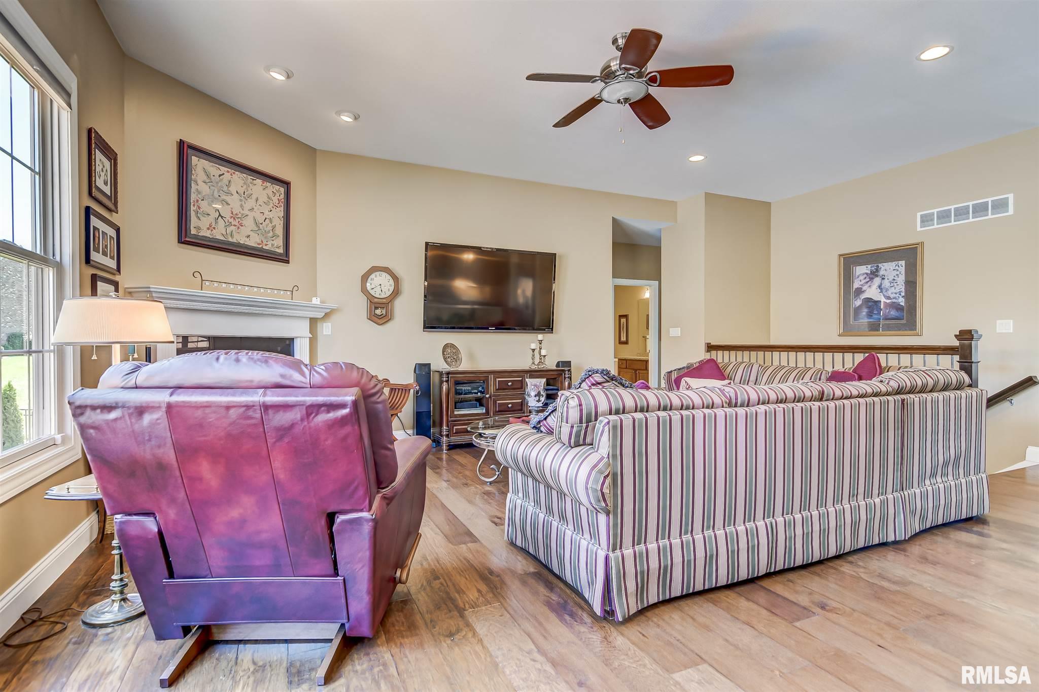 2604 Old Bachelor Trail Springfield, IL 62711 - Photo 8 of 50 Gallery Image 8