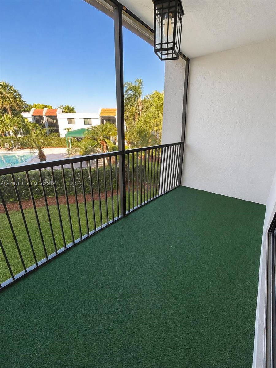 286 Racquet Club Road, Unit 204 Weston, FL 33326 - Photo 2 of 11