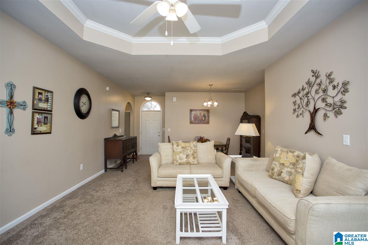 1013 Daventry Way Calera, AL 35040 - Photo 2 of 16