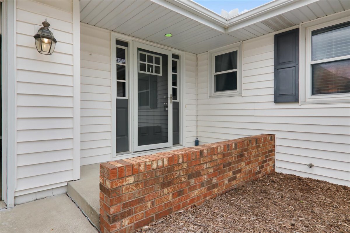 720 Lara Road Normal, IL 61761 - Photo 7 of 30 a view of outdoor space