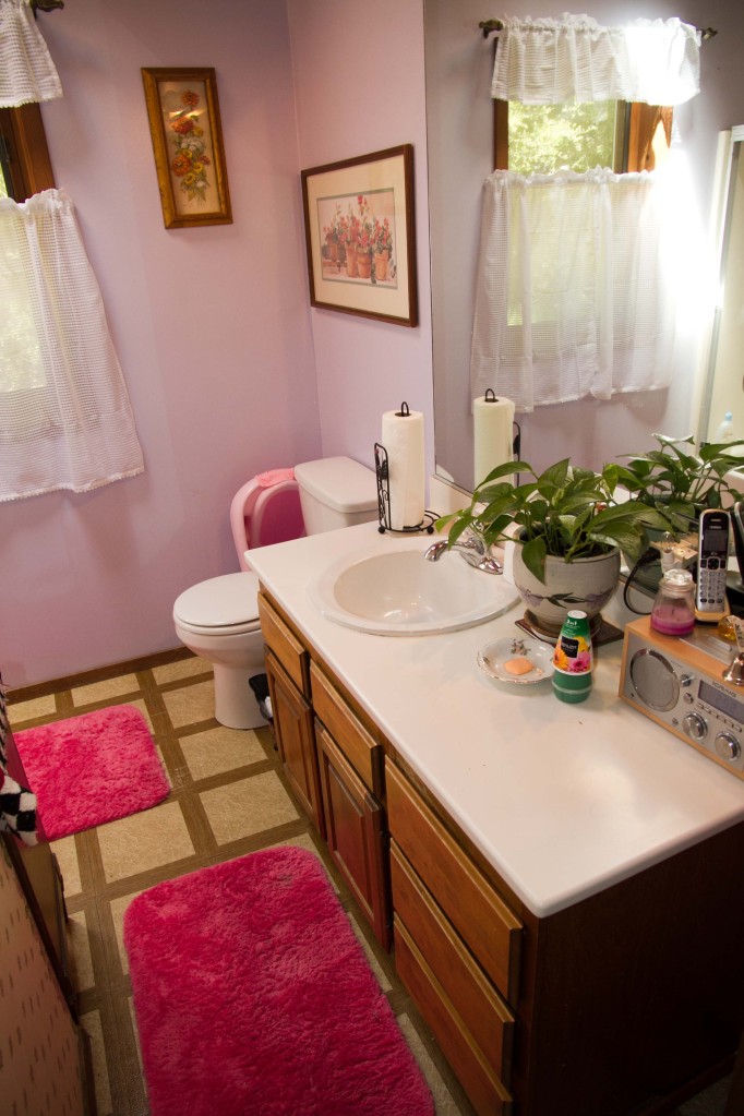 776 Mission Canyon Road Santa Barbara, CA 93105 - Photo 6 of 10 Upstairs Bathroom