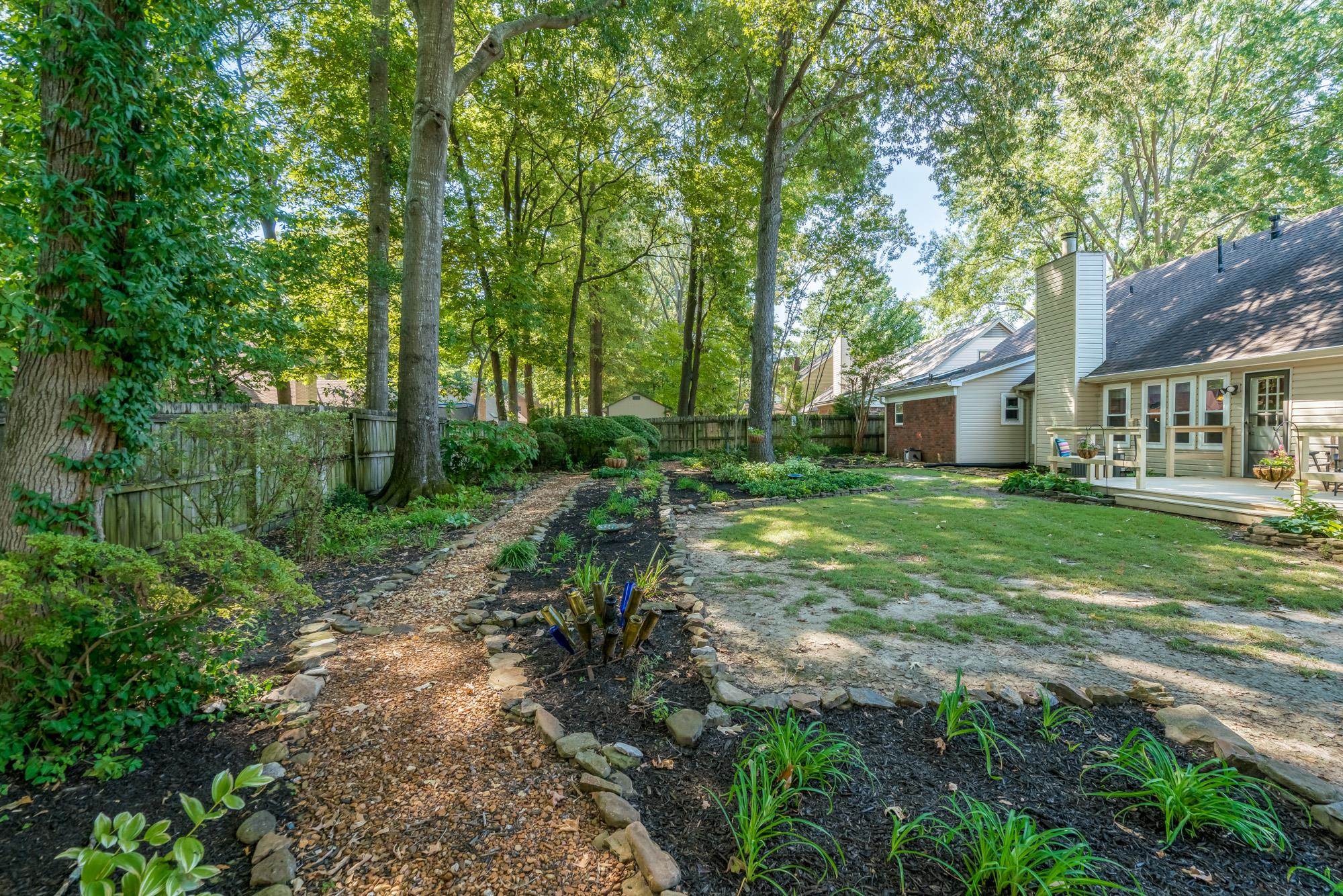 1964 Newfields Road Germantown, TN 38139 - Photo 25 of 25 Gallery Image 25