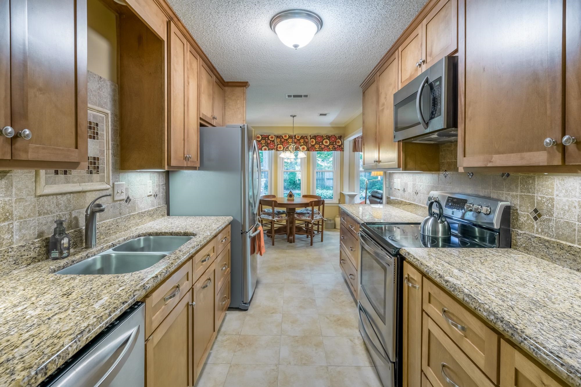 1964 Newfields Road Germantown, TN 38139 - Photo 9 of 25 Gallery Image 9