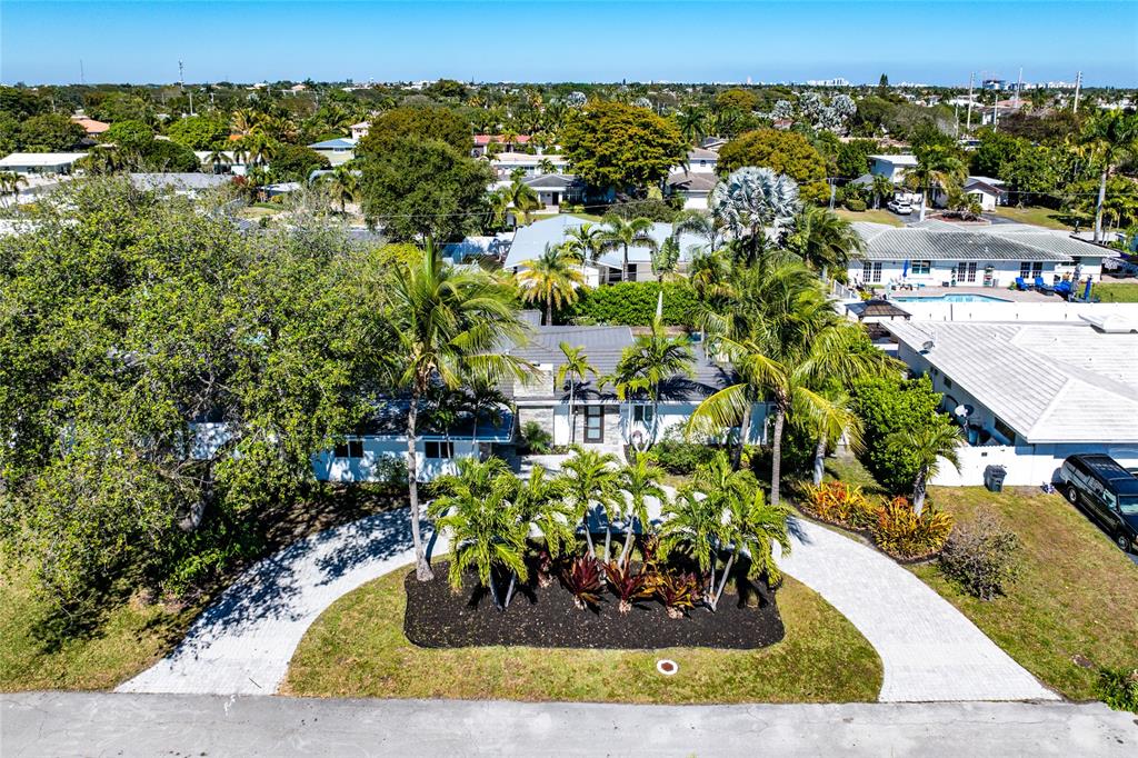 2233 Northeast 30th Court Lighthouse Point, FL 33064 - Photo 41 of 48