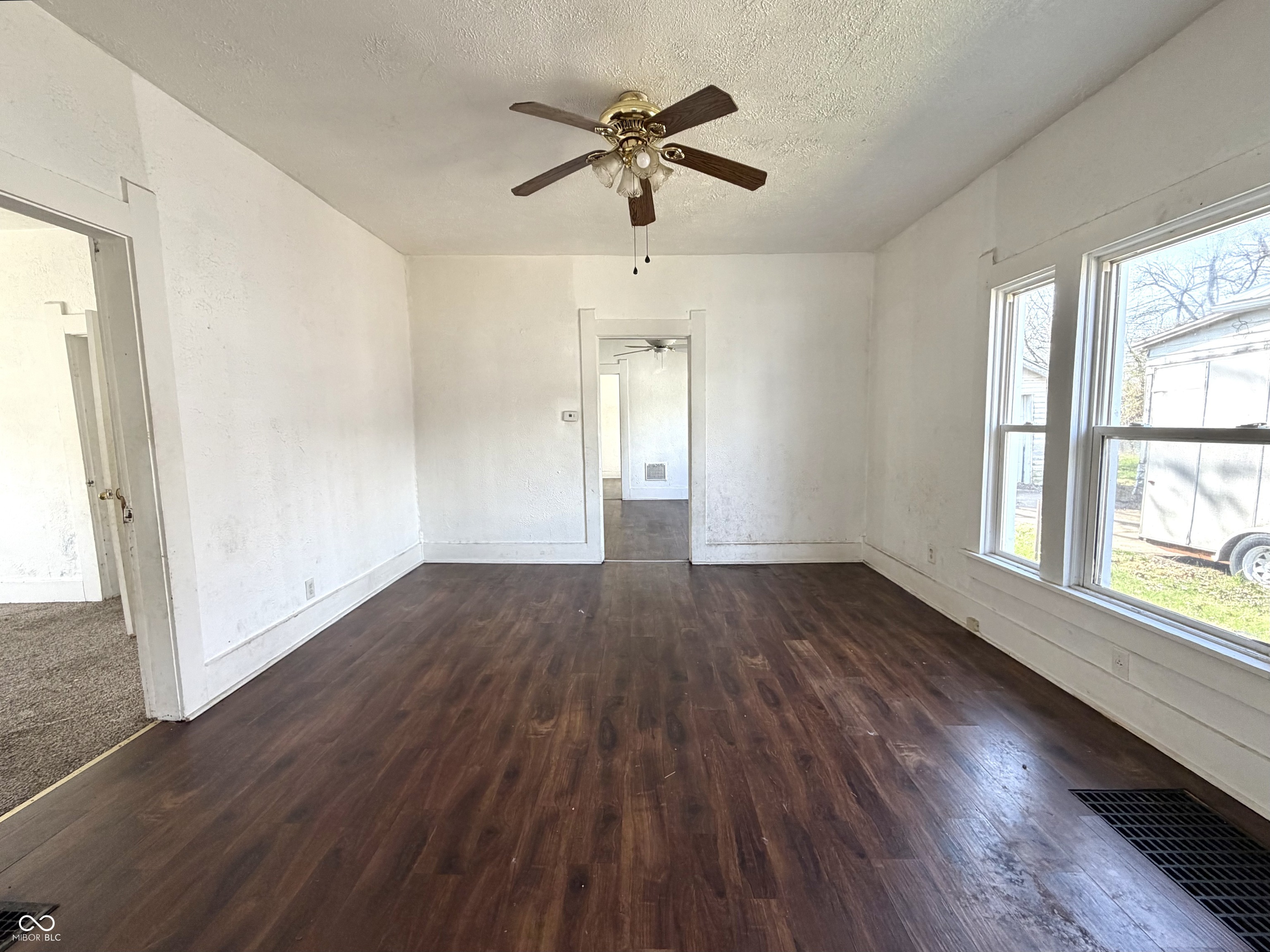 1405 West 4th Street Anderson, IN 46016 - Photo 3 of 14