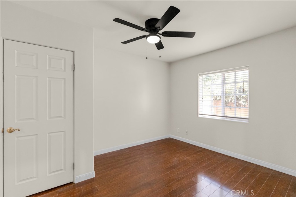 19000 Strathern Street Reseda, CA 91335 - Photo 26 of 42
