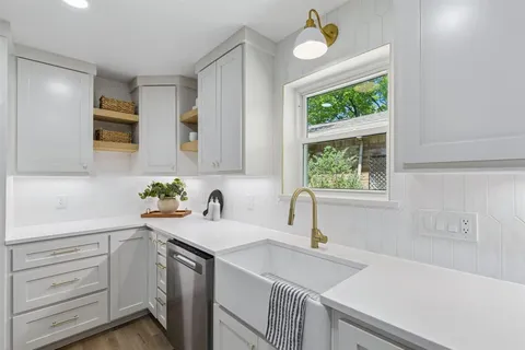 $799,000 | 12124 Dixfield Drive, Dallas, TX 75218