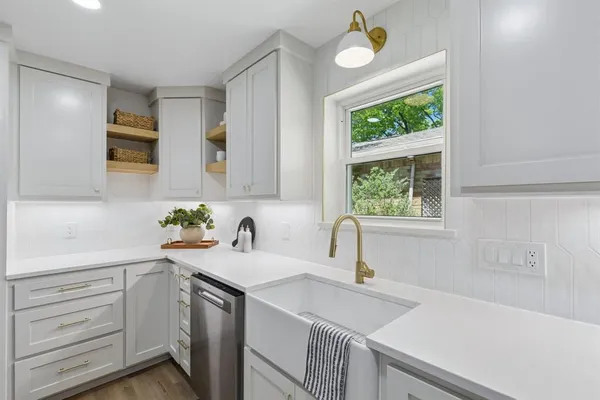 $799,000 | 12124 Dixfield Drive, Dallas, TX 75218