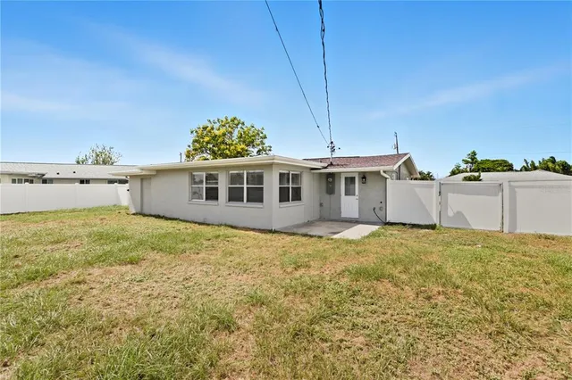 a view of a house with a tub