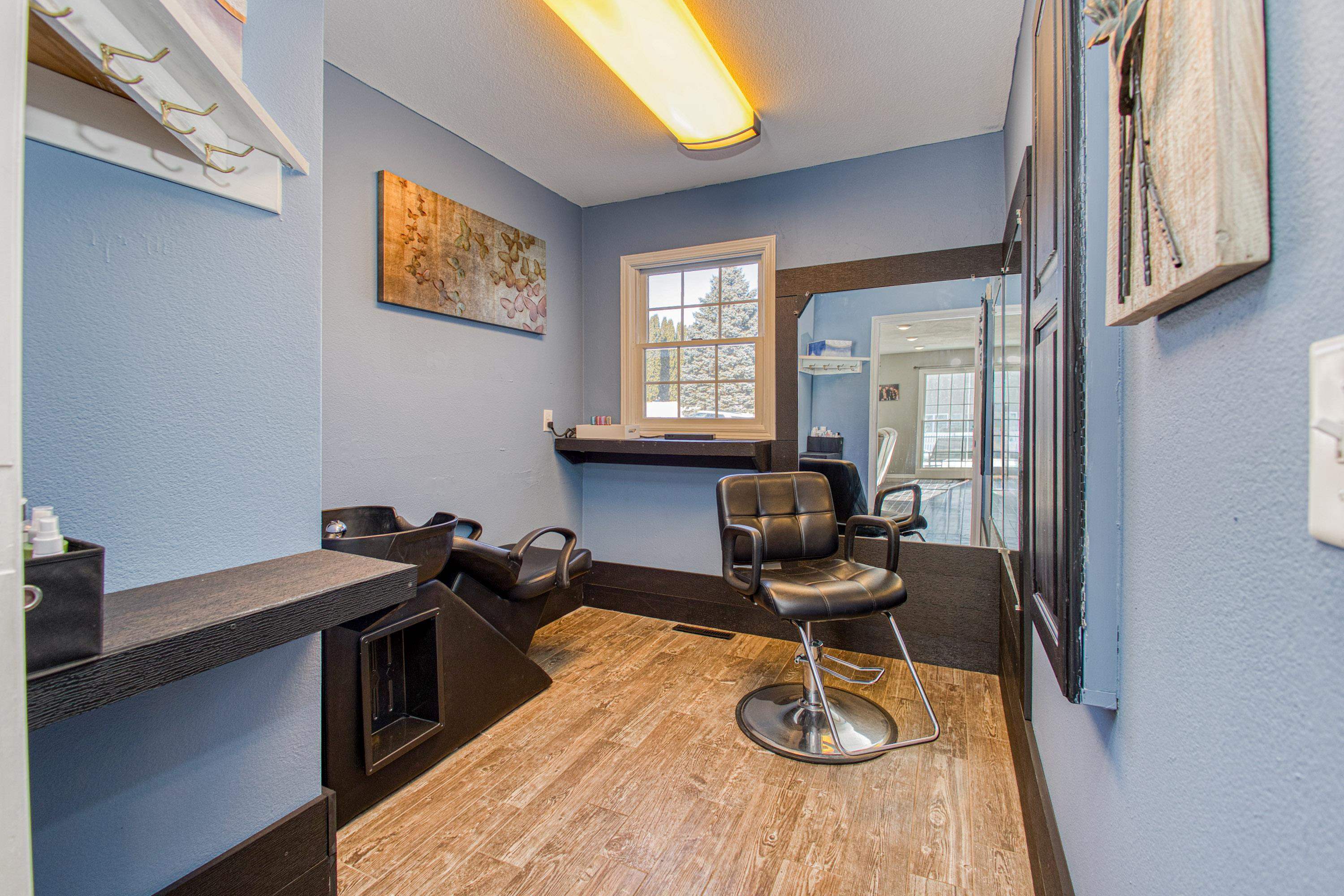 105 Ridge Avenue Benton, WI 53803 - Photo 13 of 42